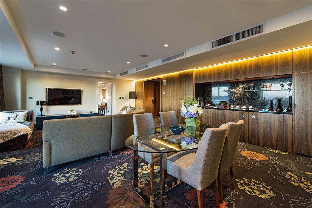 The Grand By Skycity Auckland Room photo